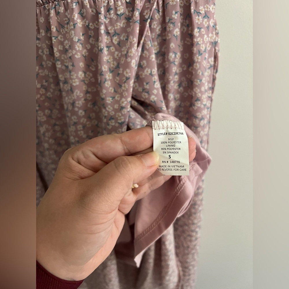 Sienna Sky Mauve Floral Wrap Midi Dress – Size Small - Picture 5 of 6